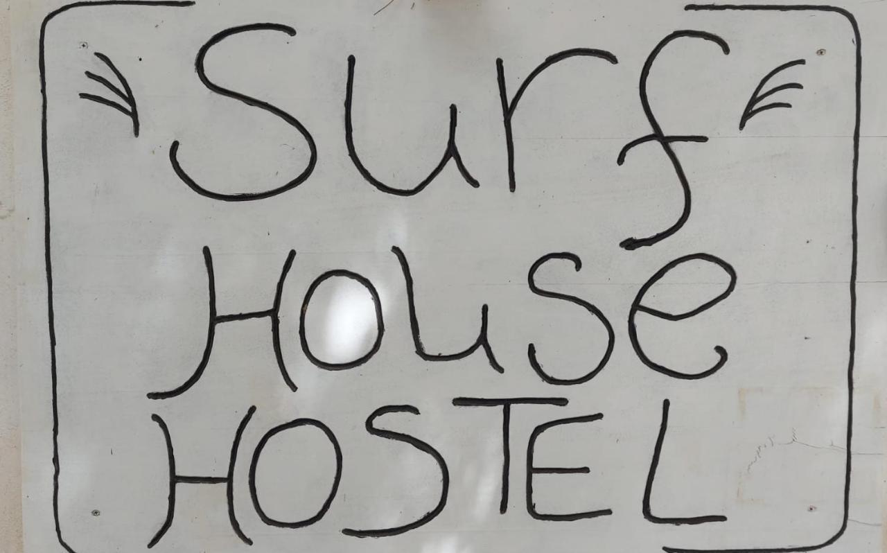 Surf House Hostel Santa Maria Eksteriør billede